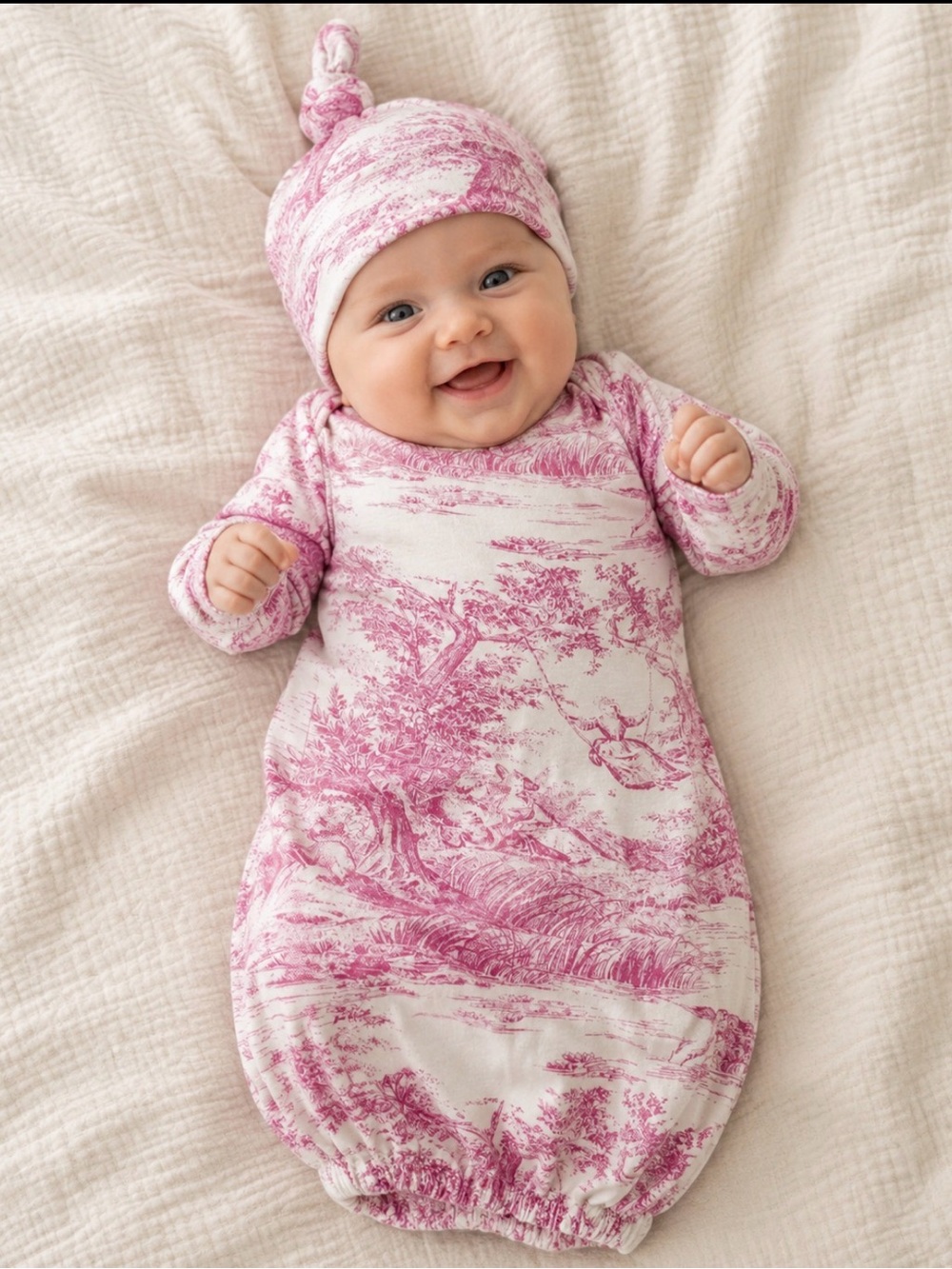 BARN ORGANICS 100% ORGANIC COTTON TOILE BABY OUTFIT AND MATCHING HAT O/S